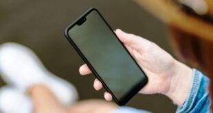 Cara Pinjam Pulsa Telkomsel Lewat Aplikasi SMS Telepon dan UMB