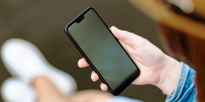 Cara Pinjam Pulsa Telkomsel Lewat Aplikasi SMS Telepon dan UMB