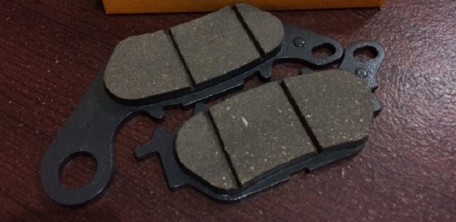 Tips dan Cara Mengganti Brake Pad (Kampas Rem) Yamaha MX