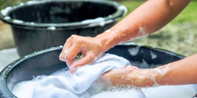 Soklin Antisep Deterjen dengan Perlindungan Disinfektan dan Tips Mencuci Pakaian yang Tepat
